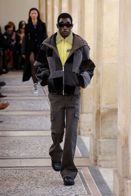 Off-White F/W 26 Show — Off-White