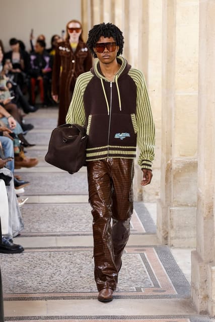 Off-White F/W 26 Show — Off-White