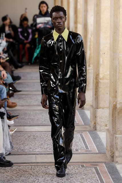 Off-White F/W 26 Show — Off-White