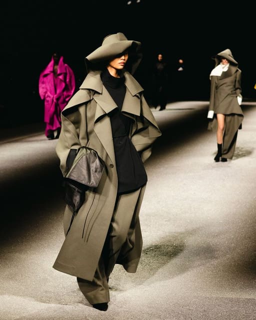 Issey Miyake Fall Winter 2026 Runway — D'Scene Magazine