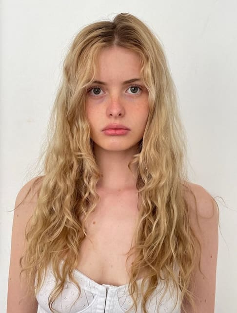 Lena Handels — 1