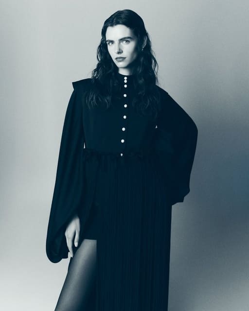Elegance en Silence — Elle Hungary