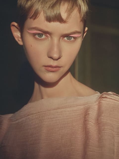 Eigensinnige Schonheit — Harper's Bazaar Germany
