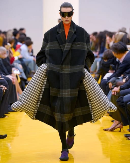 Loewe F/W 26 Show — Loewe