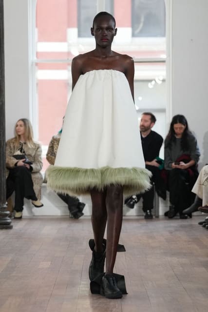 Lii F/W 26 Show — Lii