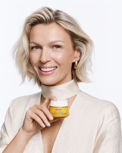 Holiday Campaign — Vichy