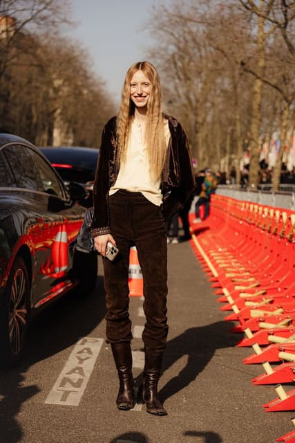 Grace Van Petten — 7