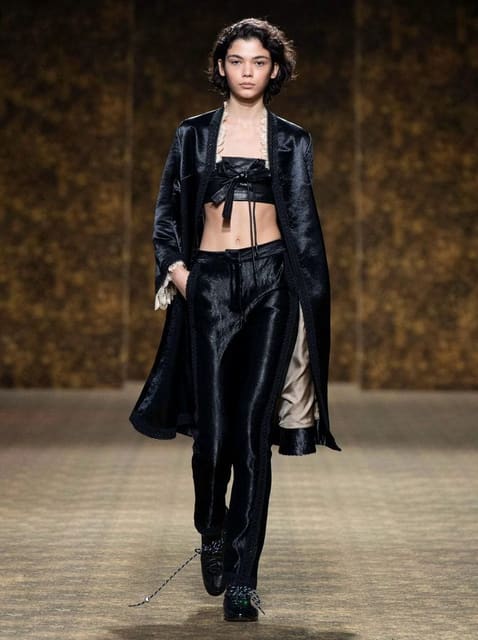 Shiatzy Chen F/W 26 Show — Shiatzy Chen