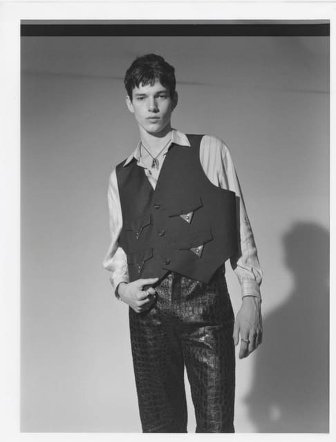 Robert in my apple corpse — magazinemagazine