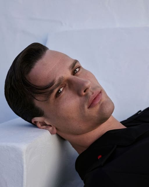 Simon Nessman — 10