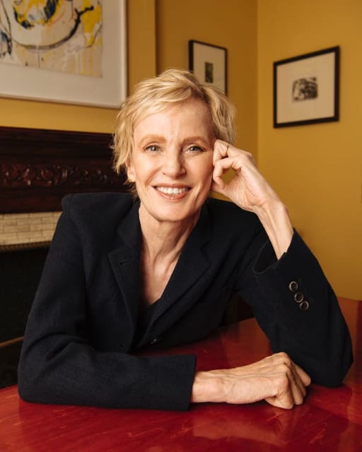 Siri Hustvedt: La manera en la que Paul me miraba me hacía sentir como una especie de ser radiante. — Mujer Hoy