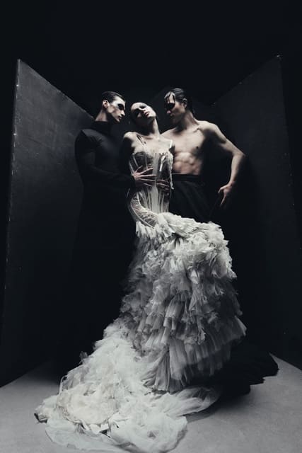 DESERTERS by Hernan Castillo — Numéro Netherlands