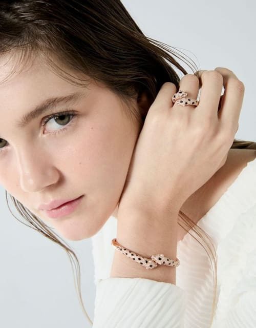 Shopping & Style Magazine