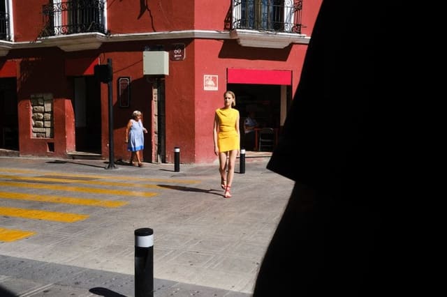 Holiday 2025 — Moda Operandi
