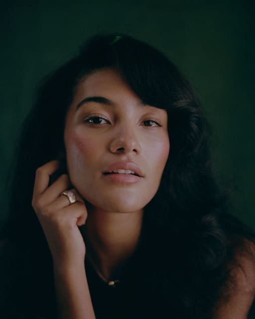 Olivia Dean Adds Love to the Mix — The NY Times Online