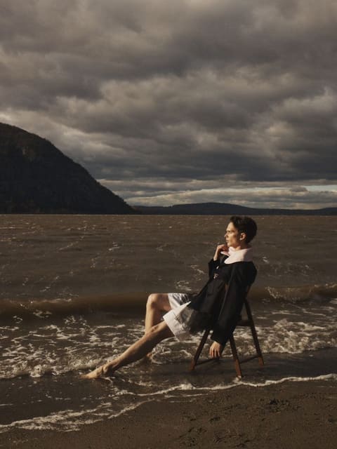Boys By Girls - Silk On The Breeze