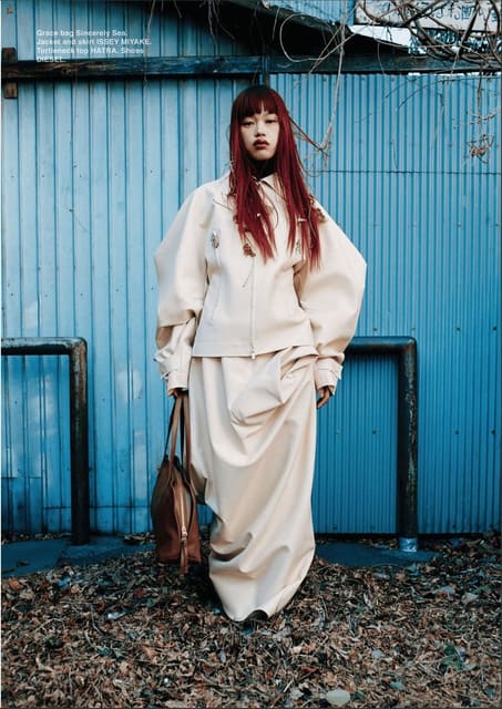 DEW Magazine “Future Bloom”