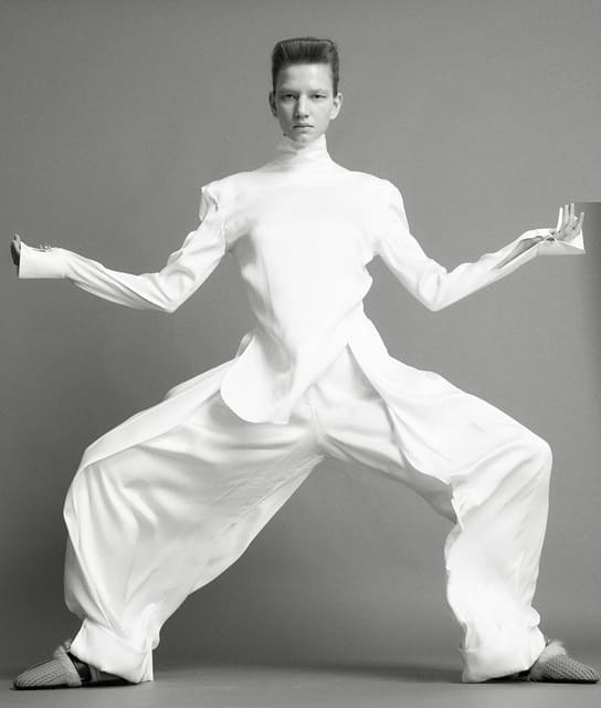 Nothing but White for Noblesse Y Magazi...