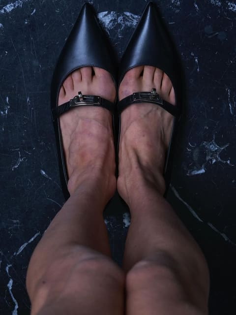 Feet portraits by Pietro d'Azzo — Buffalo Zine
