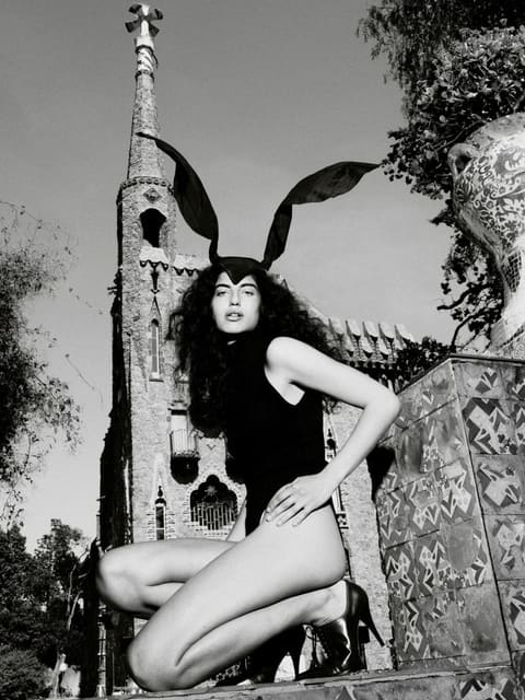 The Gaudi Issue — Harper's Bazaar España