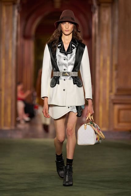 Imane Benkaddour — 7