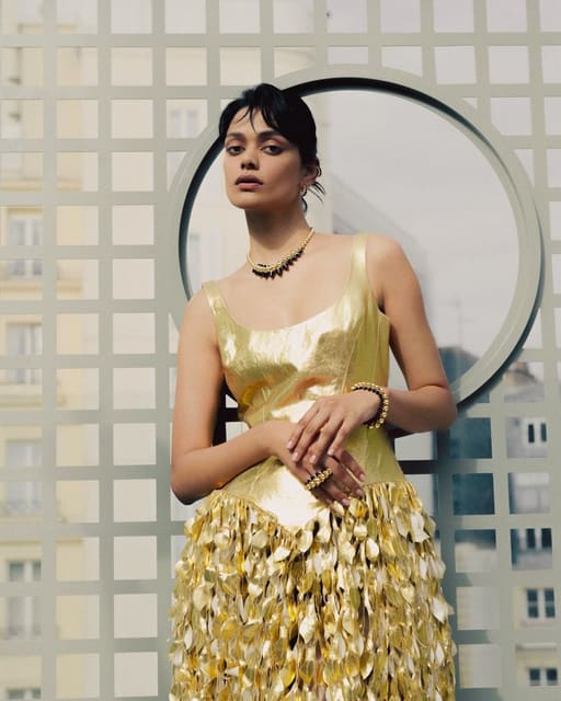 Zinnia Rose — Elle India