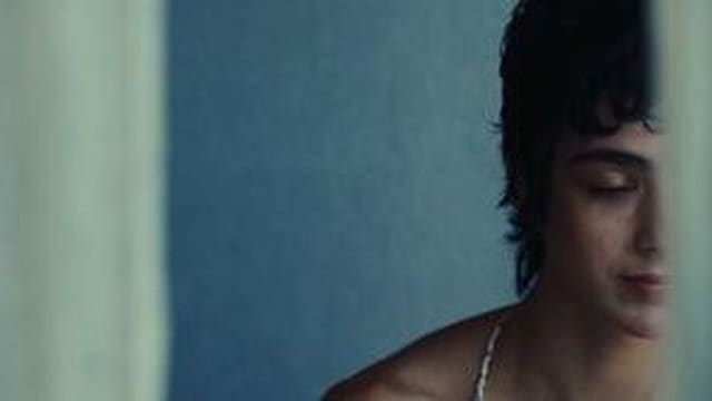 N° 1 de CHANEL Serum-In-Mist FILM By PHO... — Russh