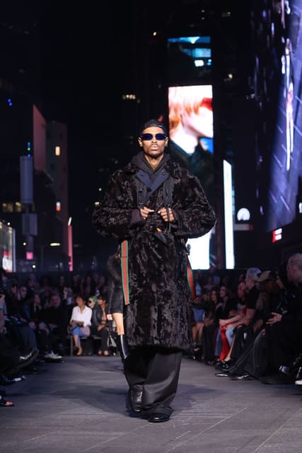 Gucci Cruise 2027 Show New York — Gucci