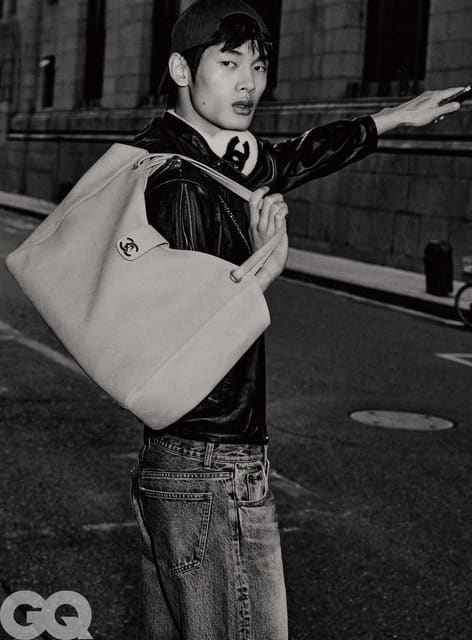 Grab the Bag — GQ China