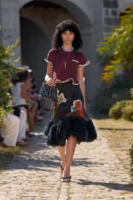 Alémais Resort 2027 Show Mahón