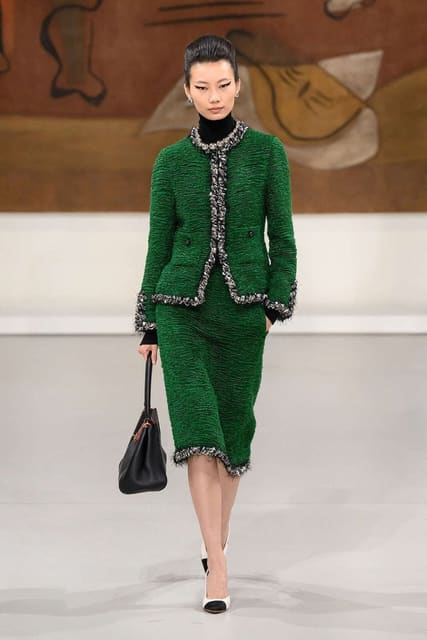 Chanel Métiers d'art 2026 Reprise Show S... — Chanel
