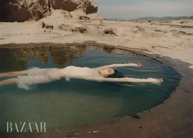 POSTCARDS: The Fashion Story of Issue 30 — Harper's Bazaar Italia