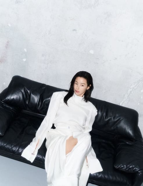 Gianna Jun x Louis Vuitton — W Korea