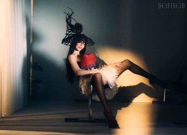 Munroe Bergdorf — DEFINED Magazine