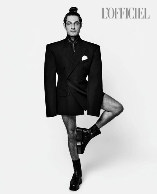 Framing Movement Elegantly by Adriana Escalante — L'Officiel India