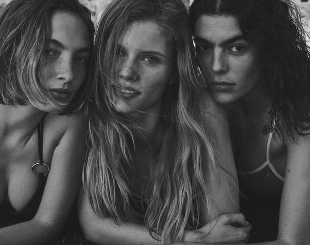 Fuera De La Officina — Vogue España