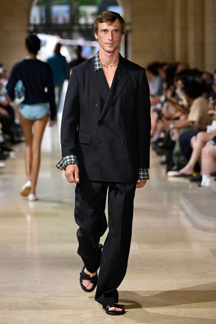Auralee S/S 27 Show — Auralee