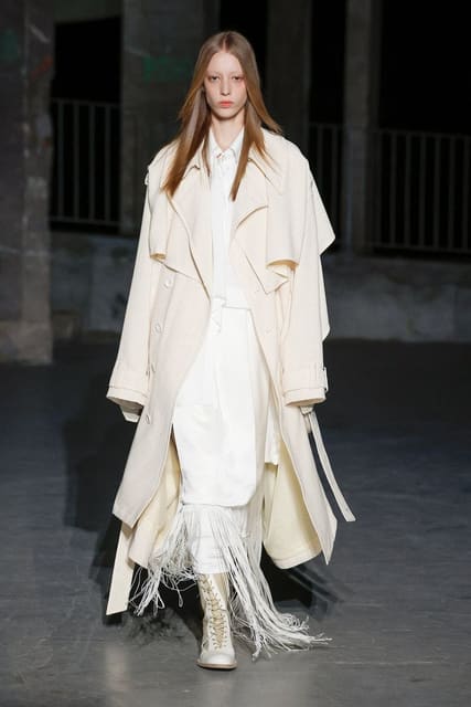 Songzio S/S 27 Show — Songzio