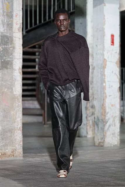 Yoke S/S 27 Show