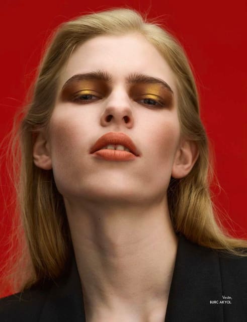 BURC AKYOL — Elle France
