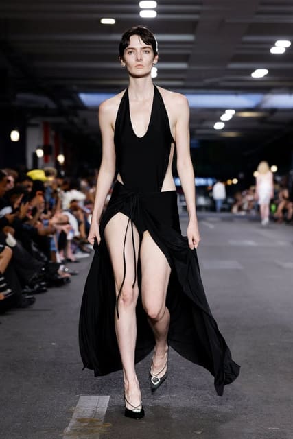 Vetements S/S 27 Show — Vetements