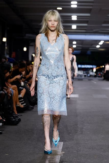 Vetements S/S 27 Show — Vetements