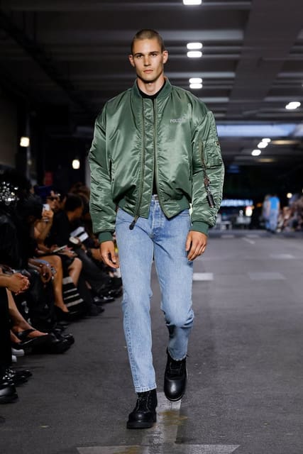 Vetements S/S 27 Show — Vetements