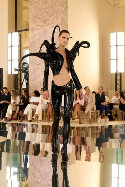 Schiaparelli Haute Couture Fall 2026 Sho... — Schiaparelli