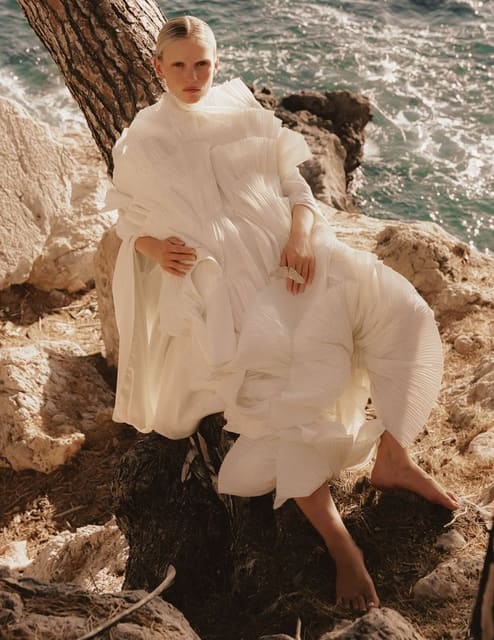 Metamorphosis — Schön Magazine