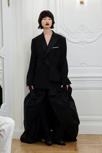 Peet Dullaert Haute Couture Fall 2026 Sh... — Peet Dullaert