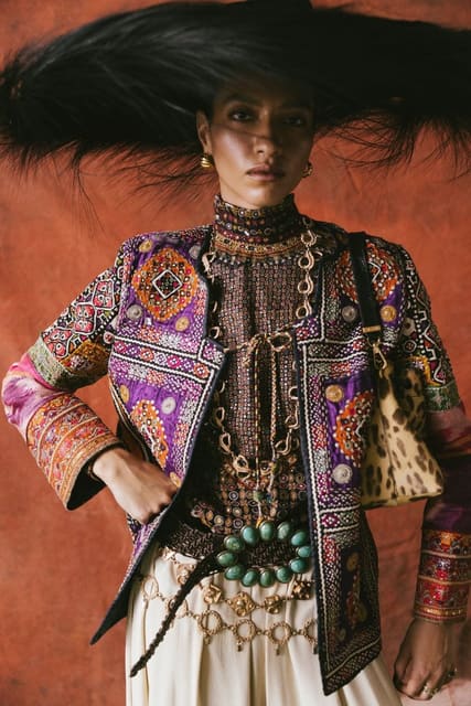 V De Vintage — Vogue Mexico