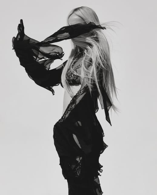 Feast for the eyes/ Kim Petras — Vogue Czechoslovakia
