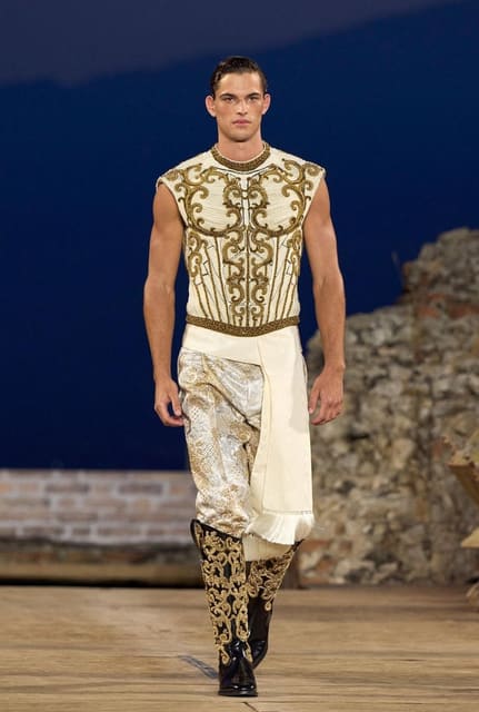 Dolce & Gabbana Alta Sartoria 2026 Show ... — Dolce & Gabbana