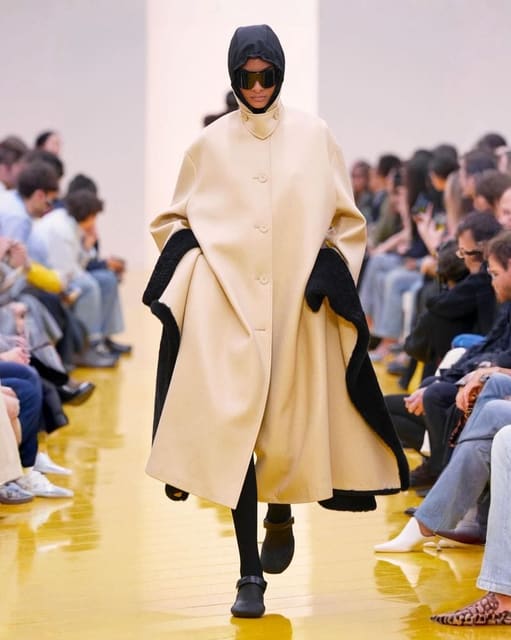 Loewe F/W 26 Show — Loewe